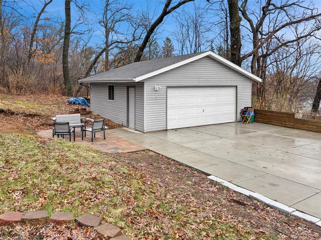 1524 Quarry Street, Eau Claire, WI 54703