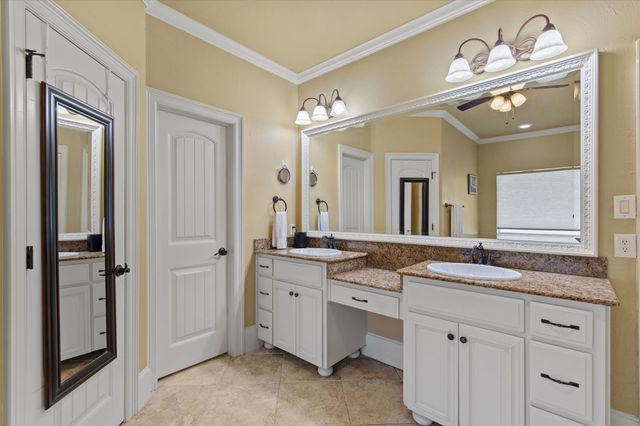 3707 Heatherwood Lane, Sherman, TX 75090