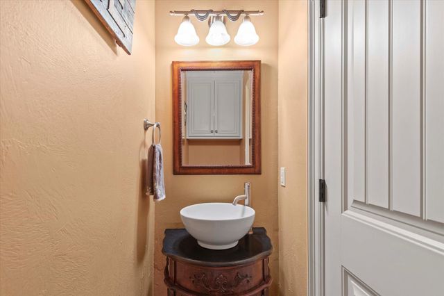 3707 Heatherwood Lane, Sherman, TX 75090