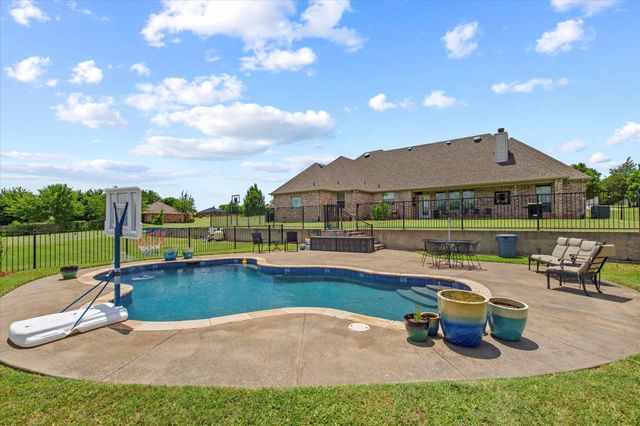 3707 Heatherwood Lane, Sherman, TX 75090