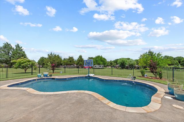 3707 Heatherwood Lane, Sherman, TX 75090