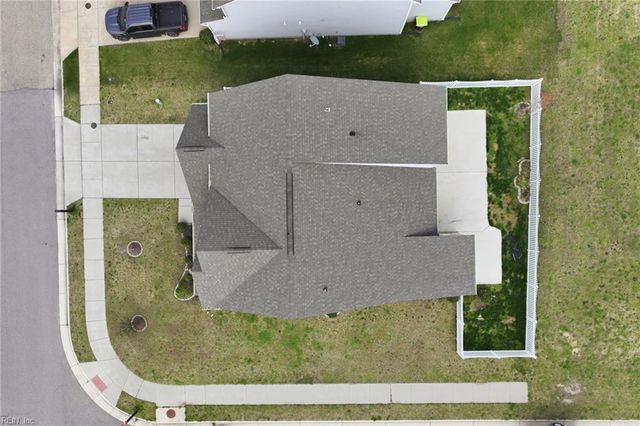 447 Spring Hill PL, Smithfield, VA 23430