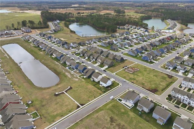 447 Spring Hill PL, Smithfield, VA 23430