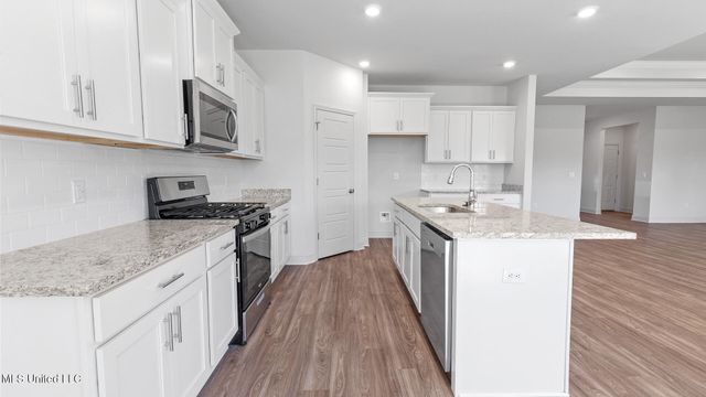 107 Saratoga Springs Avenue, Clinton, MS 39056