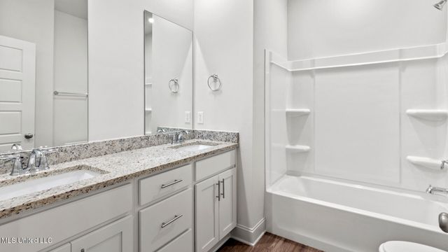 107 Saratoga Springs Avenue, Clinton, MS 39056