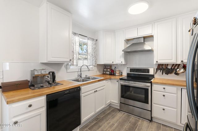 5524 Pinetree Avenue, Panama City Beach, FL 32408