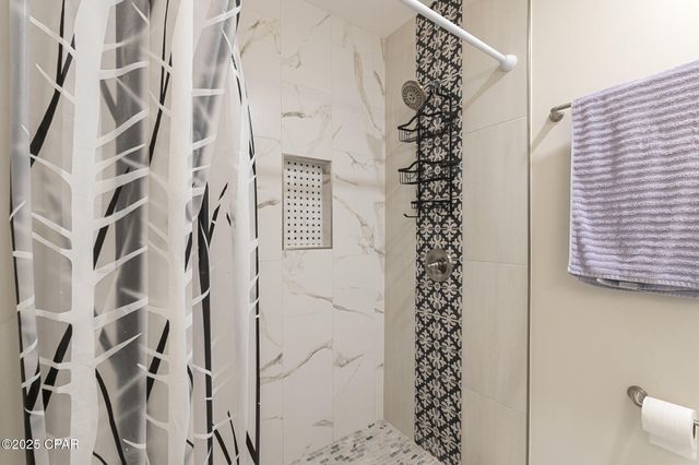 5524 Pinetree Avenue, Panama City Beach, FL 32408