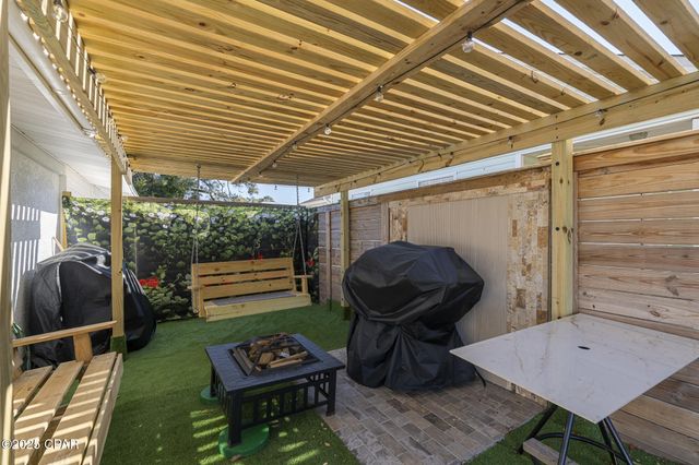 5524 Pinetree Avenue, Panama City Beach, FL 32408