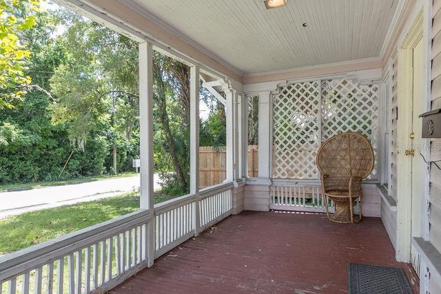 118 S GARFIELD AVENUE, Deland, FL 32724