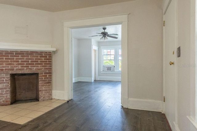 118 S GARFIELD AVENUE, Deland, FL 32724
