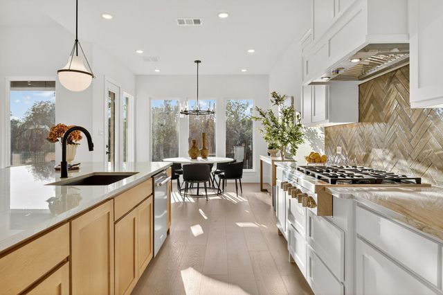 8517 Scottie Street, North Richland Hills, TX 76182