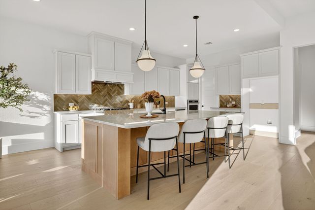 8517 Scottie Street, North Richland Hills, TX 76182