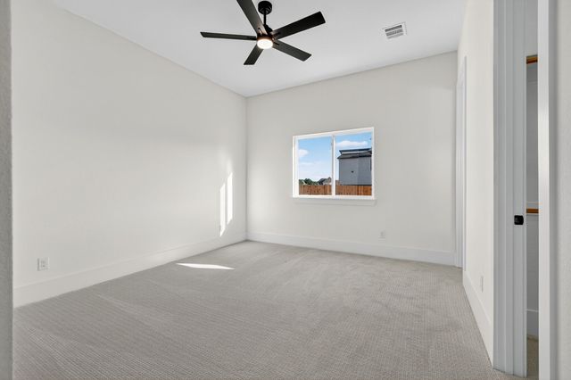 8517 Scottie Street, North Richland Hills, TX 76182