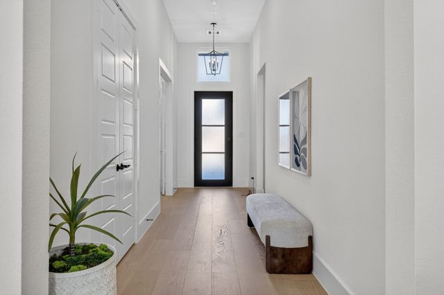 8517 Scottie Street, North Richland Hills, TX 76182