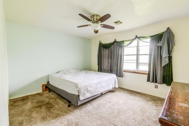 1383 N Peebly Road, Choctaw, OK 73020