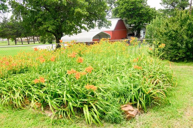 1383 N Peebly Road, Choctaw, OK 73020