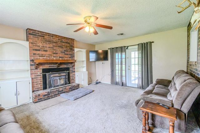 1383 N Peebly Road, Choctaw, OK 73020