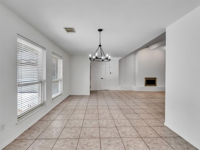 2819 Poplar Creek Lane, Pearland, TX 77584