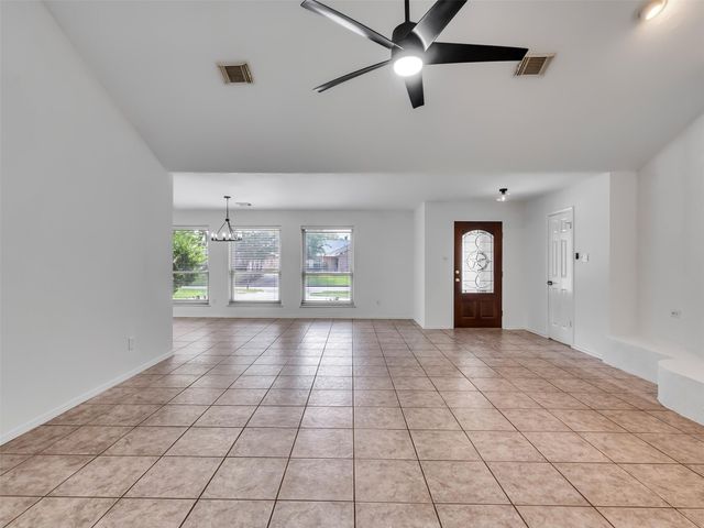 2819 Poplar Creek Lane, Pearland, TX 77584