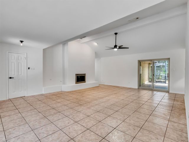 2819 Poplar Creek Lane, Pearland, TX 77584