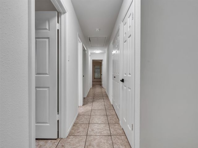 2819 Poplar Creek Lane, Pearland, TX 77584