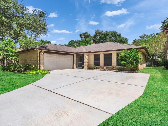2819 Poplar Creek Lane, Pearland, TX 77584