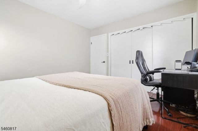 160 Bridge St, Roselle Park Boro, NJ 07204