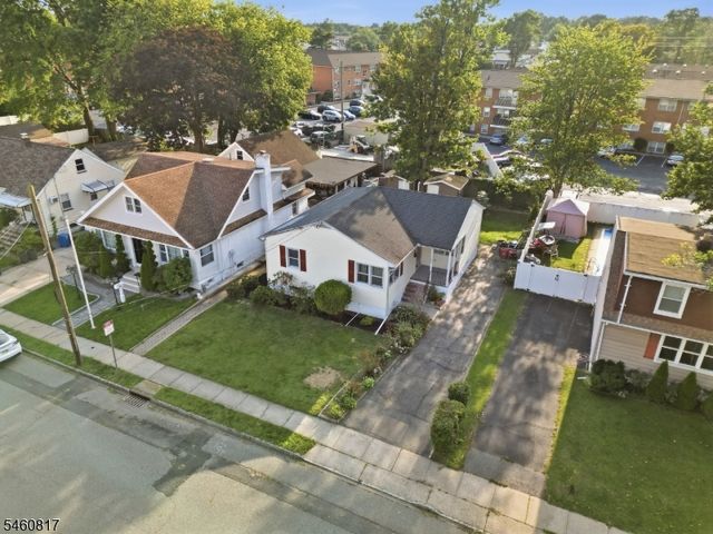 160 Bridge St, Roselle Park Boro, NJ 07204