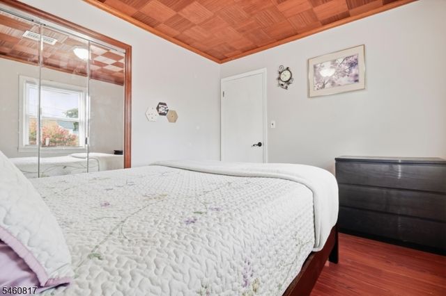 160 Bridge St, Roselle Park Boro, NJ 07204