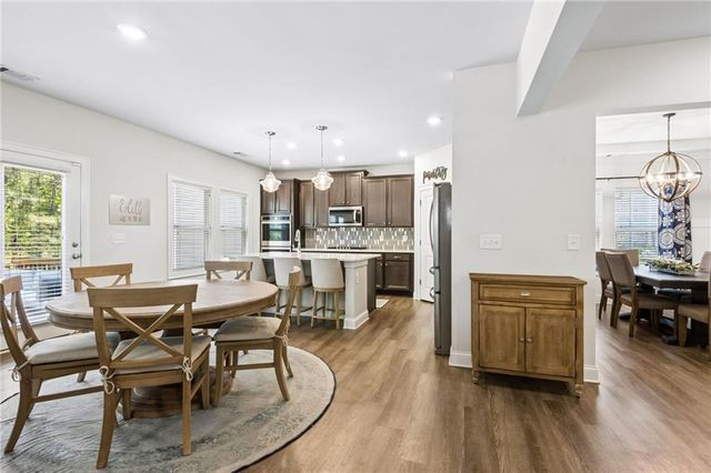 129 Grove View Road, Woodstock, GA 30189