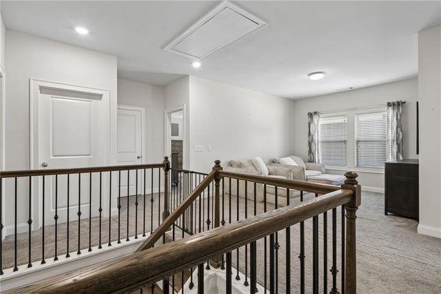 129 Grove View Road, Woodstock, GA 30189