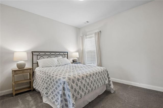 129 Grove View Road, Woodstock, GA 30189