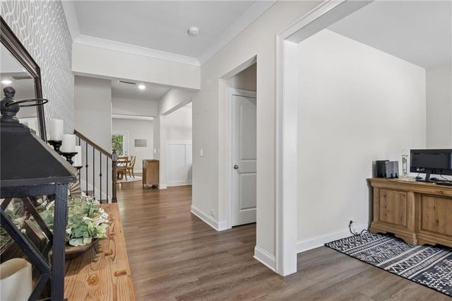 129 Grove View Road, Woodstock, GA 30189