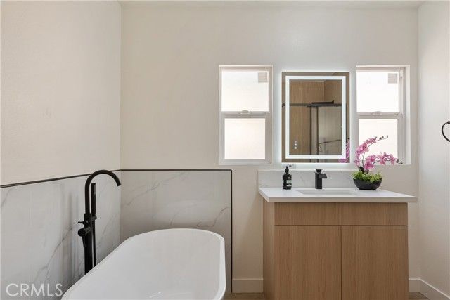 4708 Rosemead, Pico Rivera, CA 90660