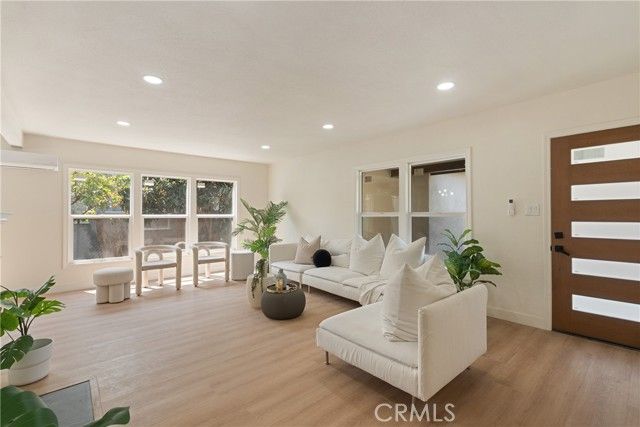 4708 Rosemead, Pico Rivera, CA 90660