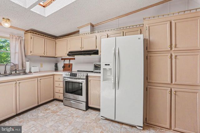 46 PISGAH RST, Shermans Dale, PA 17090