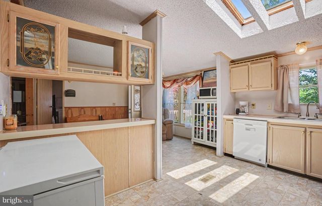 46 PISGAH RST, Shermans Dale, PA 17090