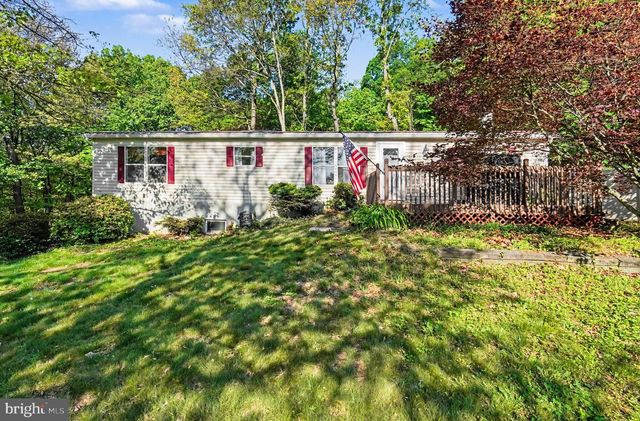 46 PISGAH RST, Shermans Dale, PA 17090