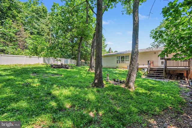 46 PISGAH RST, Shermans Dale, PA 17090