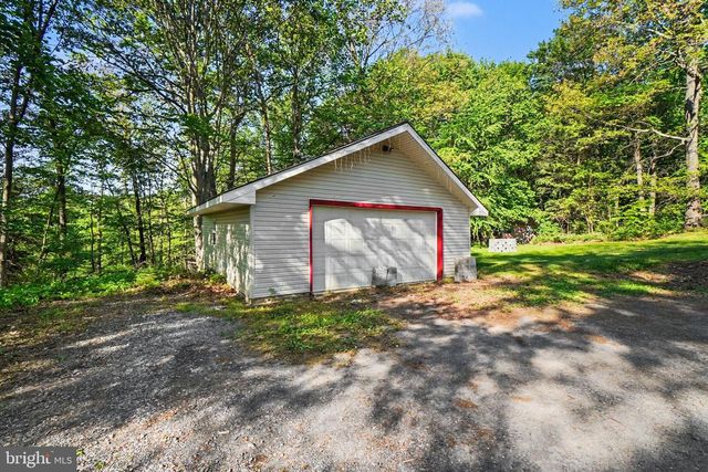 46 PISGAH RST, Shermans Dale, PA 17090