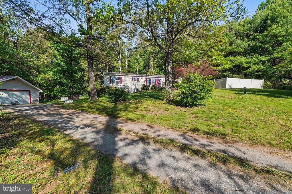 46 PISGAH RST, Shermans Dale, PA 17090