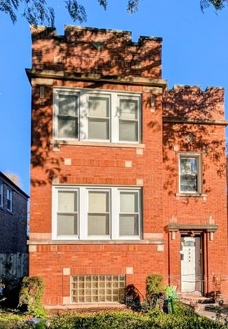 9035 S Bishop Street, Chicago, IL 60620