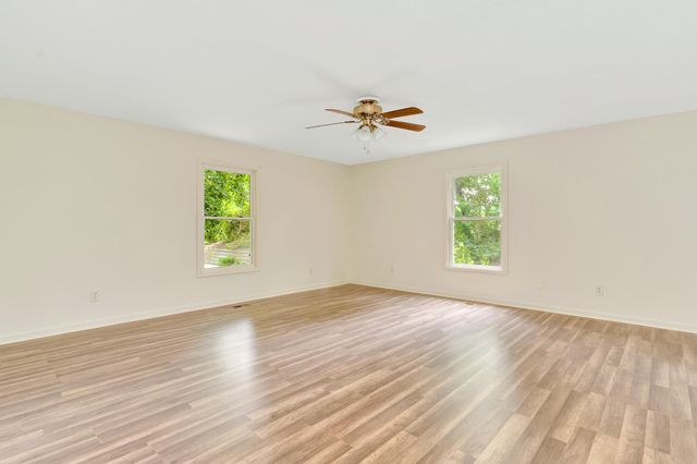 2015 Gregory Lane NW, Cleveland, TN 37312