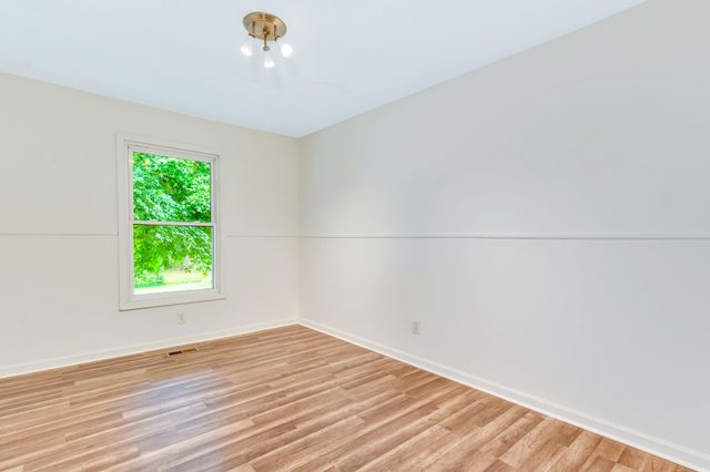 2015 Gregory Lane NW, Cleveland, TN 37312