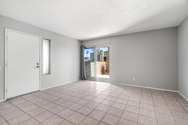 1391 Sunflower Circle S, Palm Springs, CA 92262