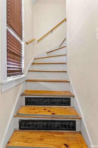 2228 E Market Street, Warsaw, IN 46580