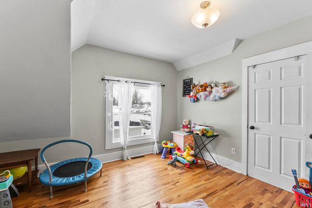 2228 E Market Street, Warsaw, IN 46580