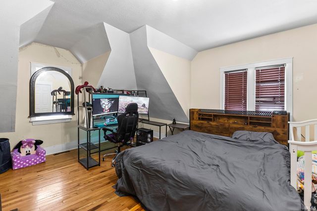 2228 E Market Street, Warsaw, IN 46580