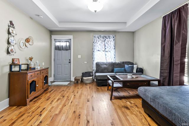 2228 E Market Street, Warsaw, IN 46580