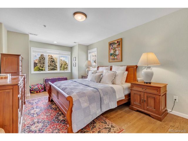 8748 Skyland Dr, Niwot, CO 80503